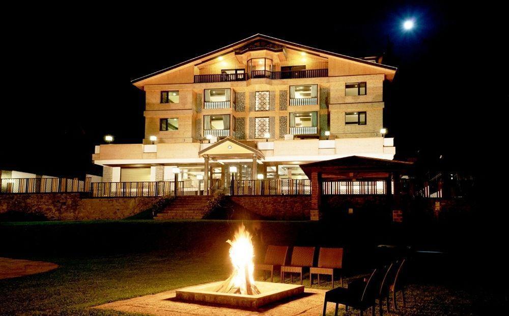The Vintage Gulmarg Hotel Luaran gambar