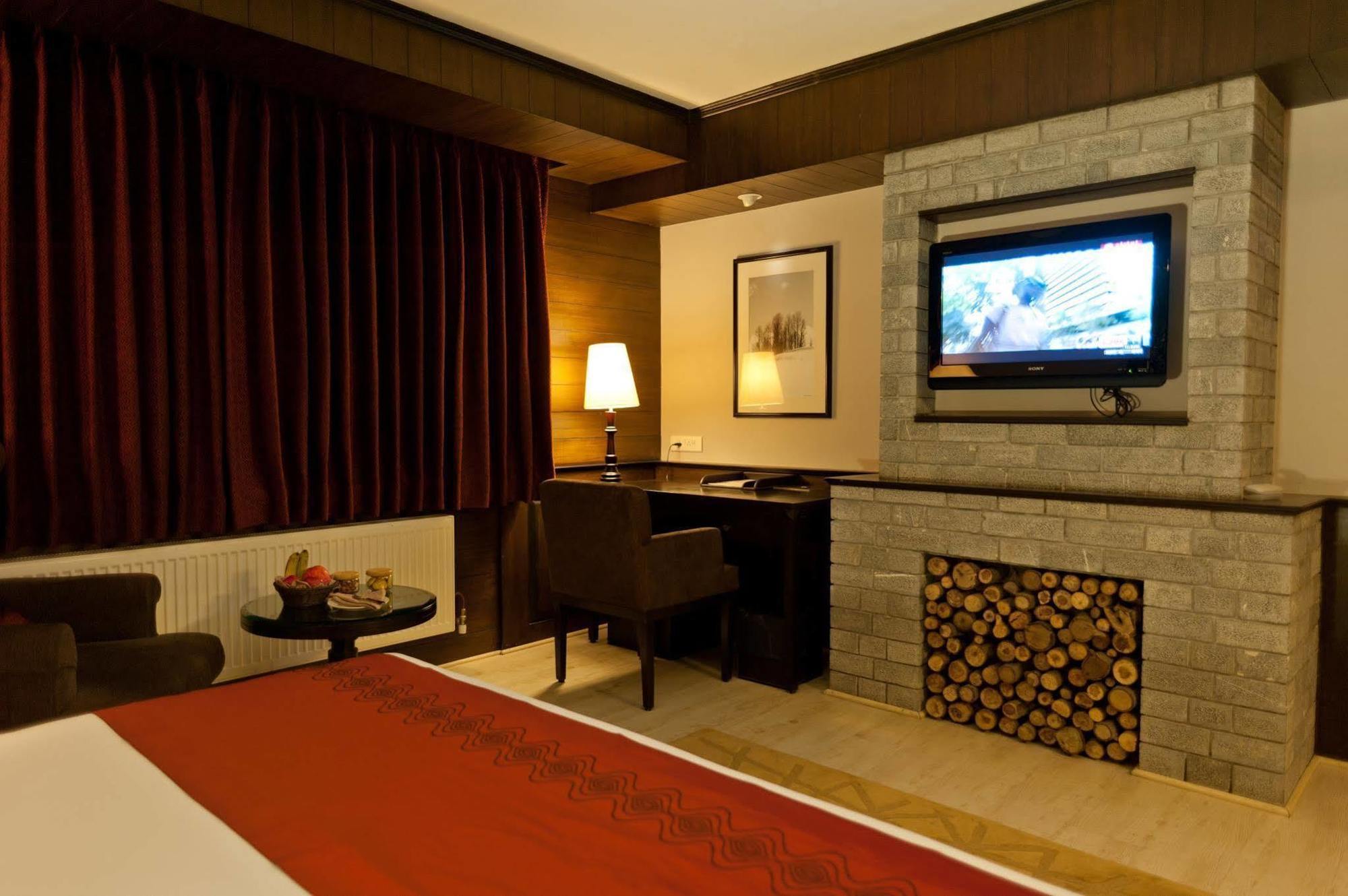 The Vintage Gulmarg Hotel Luaran gambar