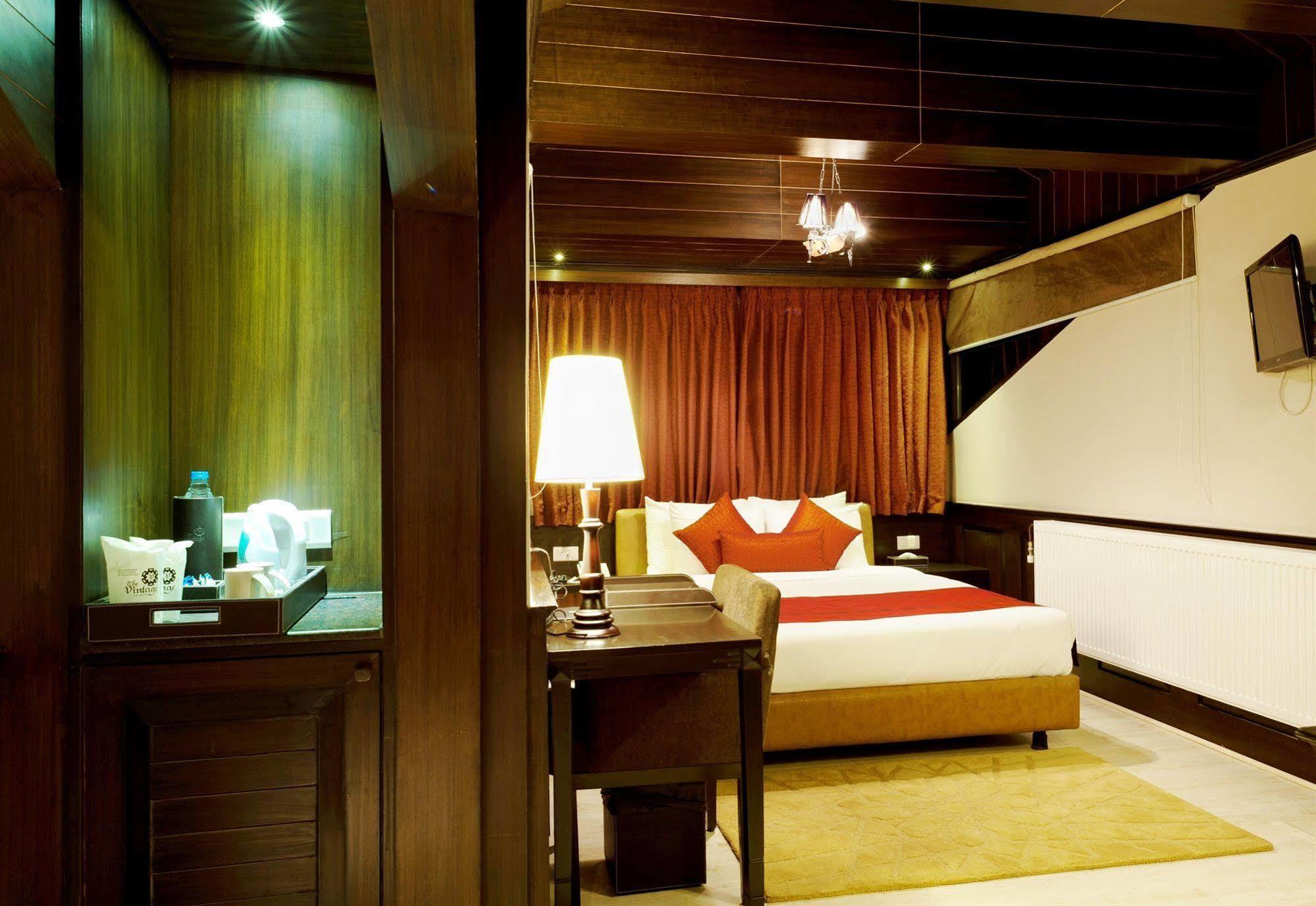 The Vintage Gulmarg Hotel Luaran gambar
